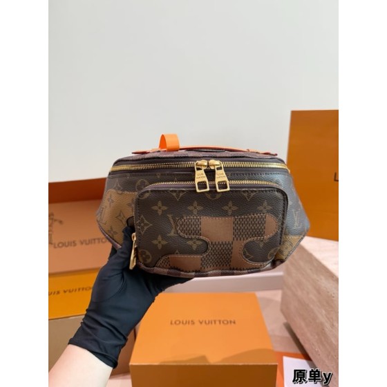 Louis Vuitton S Lock Waist Bag